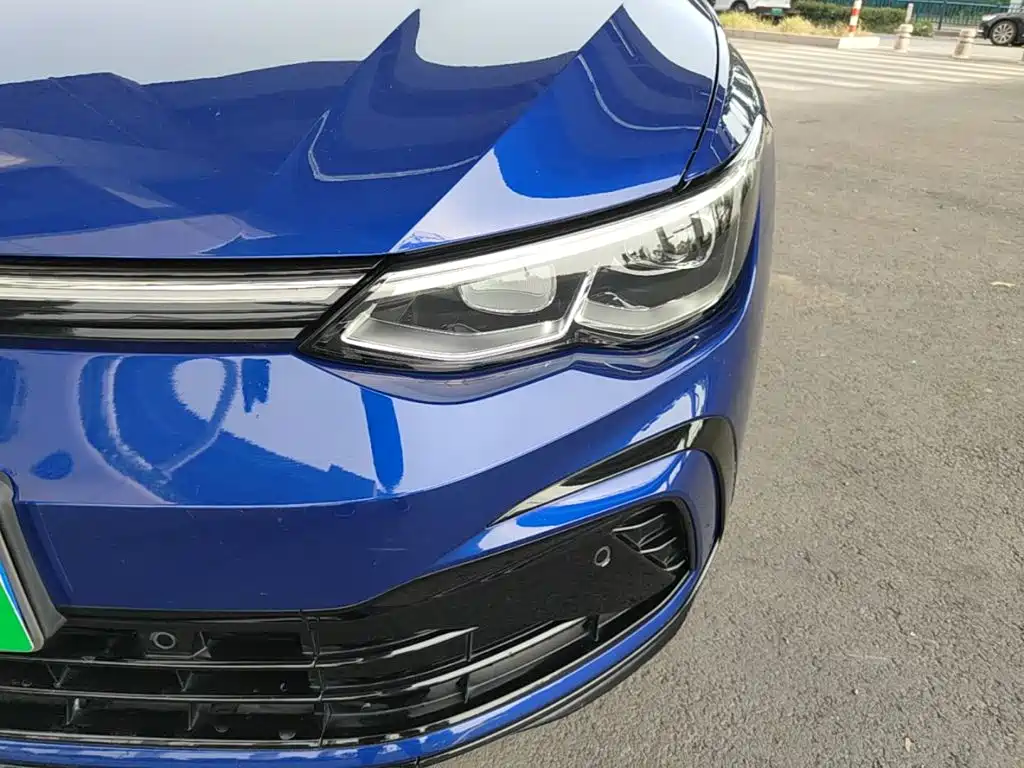 Volkswagen Golf — миниатюра 24