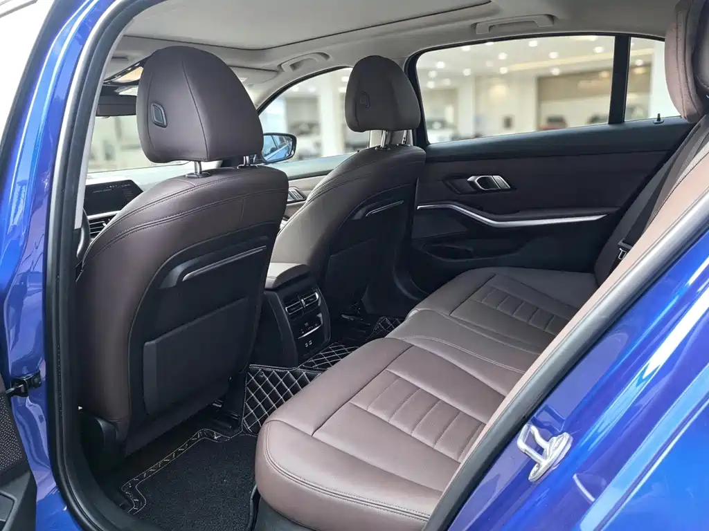 BMW 3 Series — миниатюра 9