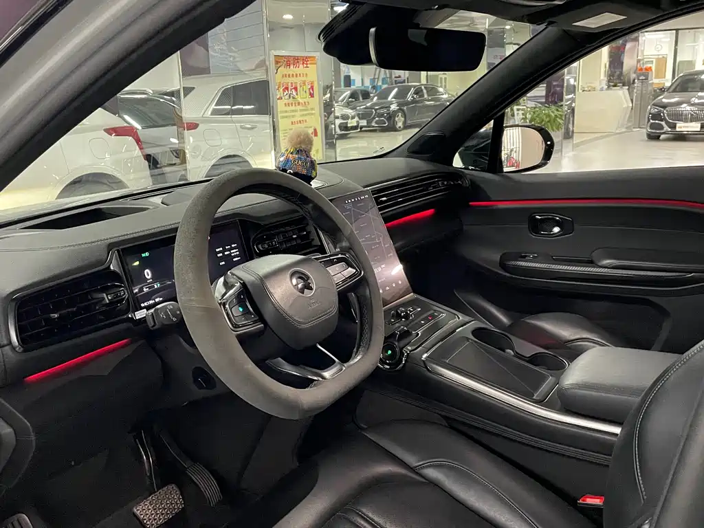 NIO ES6 — миниатюра 7