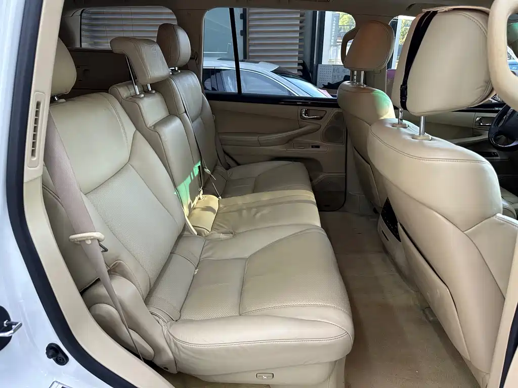 Lexus LX 2009 570