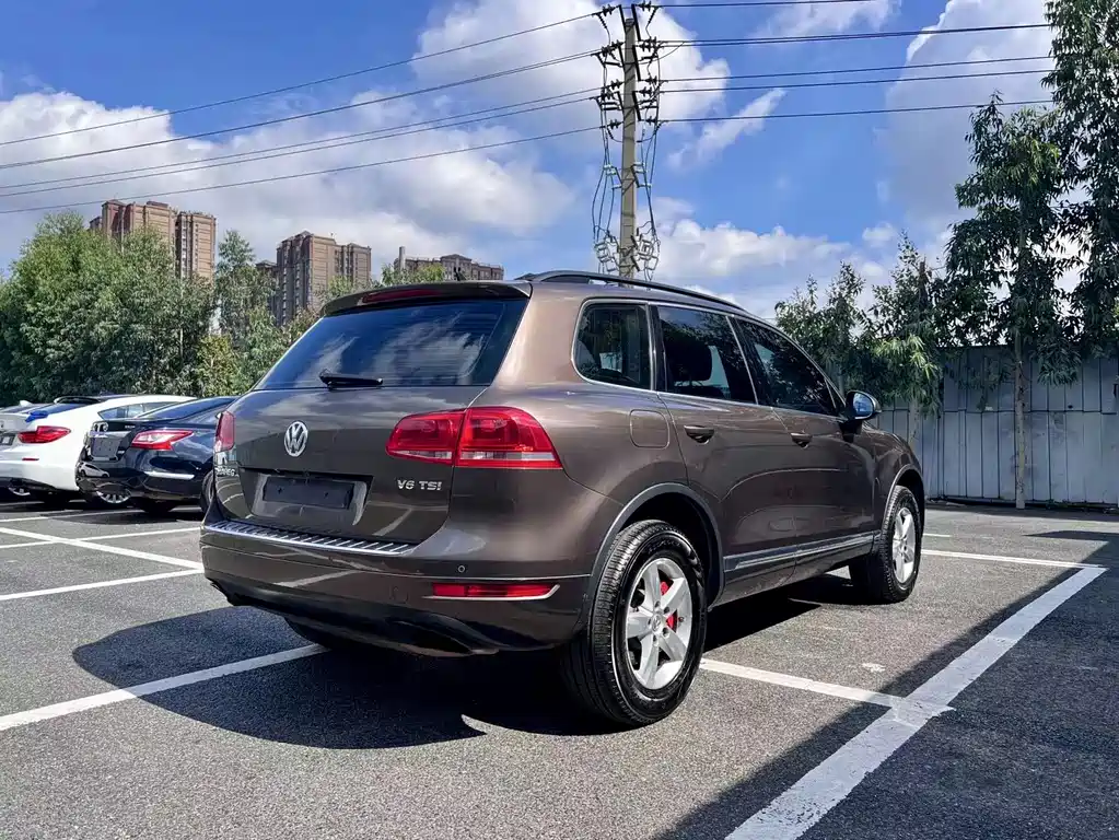 Volkswagen Touareg — миниатюра 4