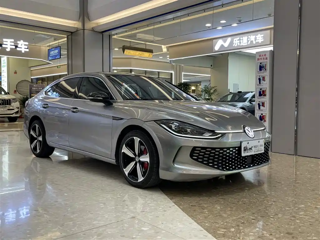 Volkswagen Lamando — миниатюра 3