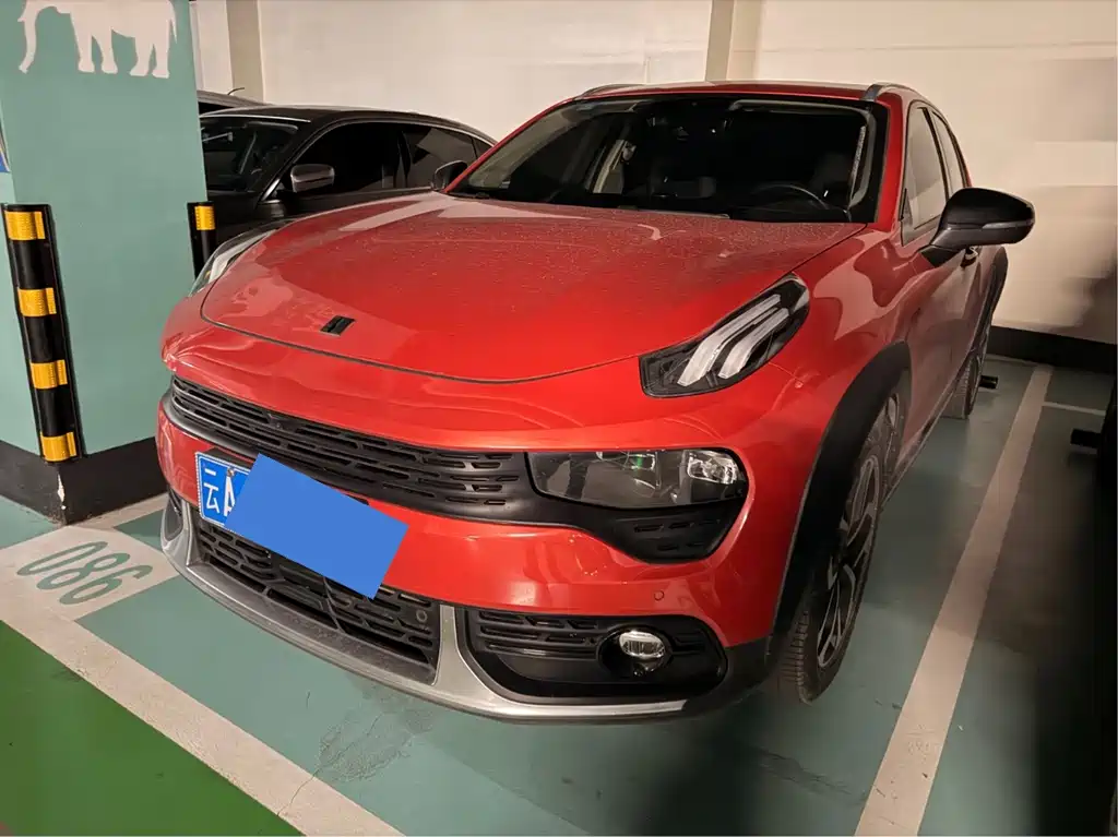 Lynk & Co 02