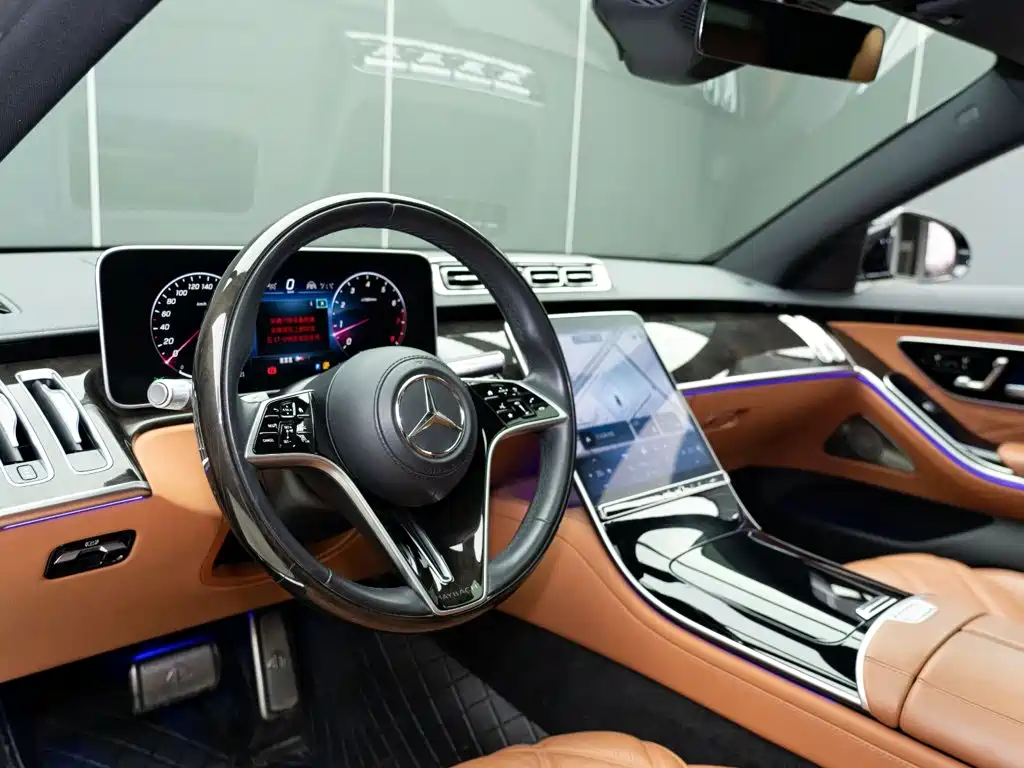 Mercedes-Benz S-Class — миниатюра 9