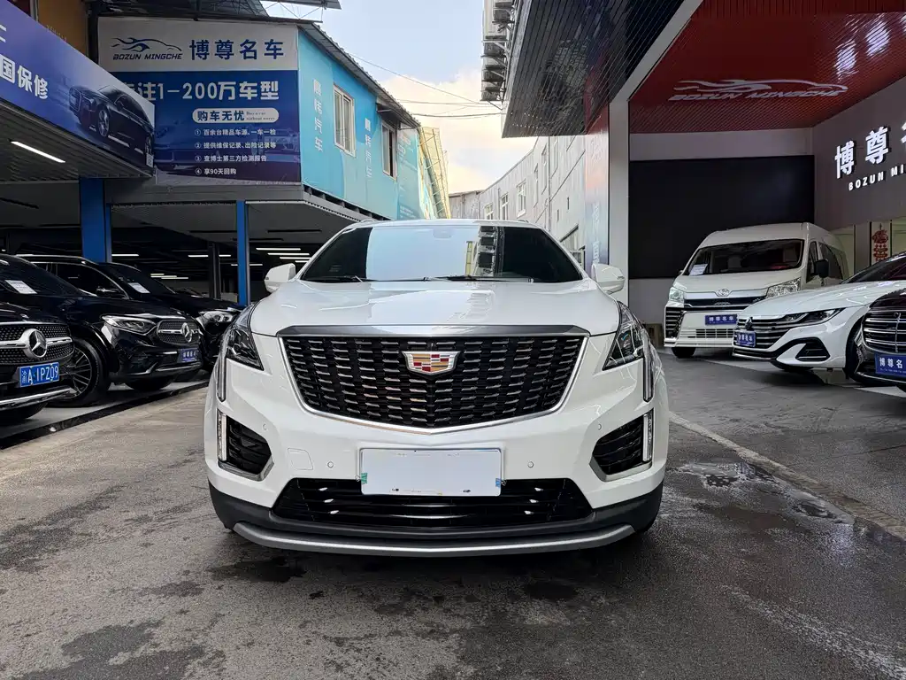 CADILLAC XT5
