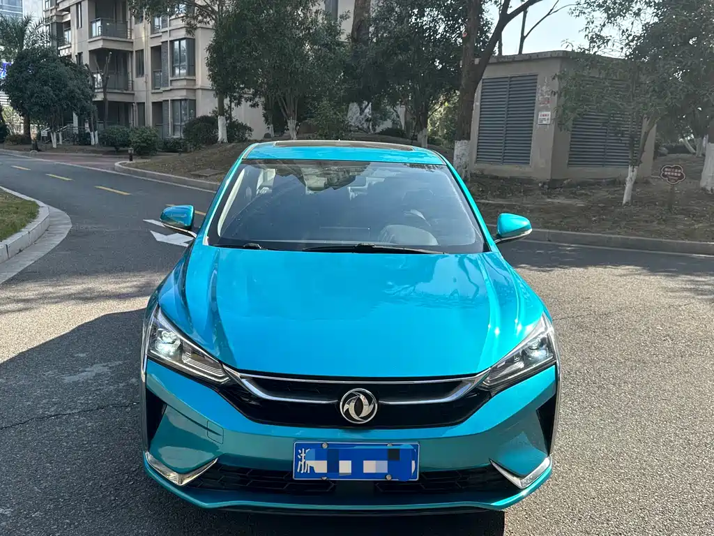 DONGFENG YI HYUN