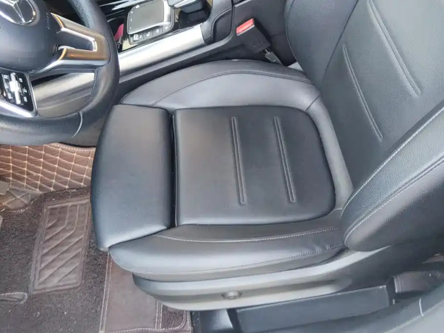 Mercedes-Benz GLA — миниатюра 9