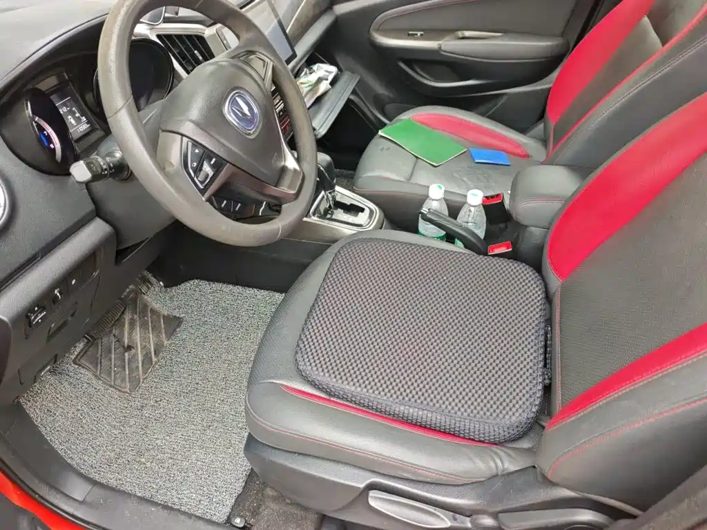 Changan CS15 — миниатюра 8