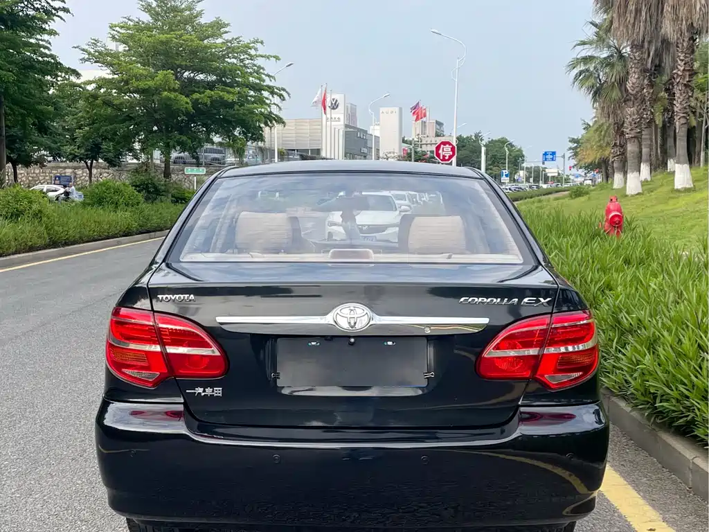Toyota Corolla 2013 1.6L AT Luxury