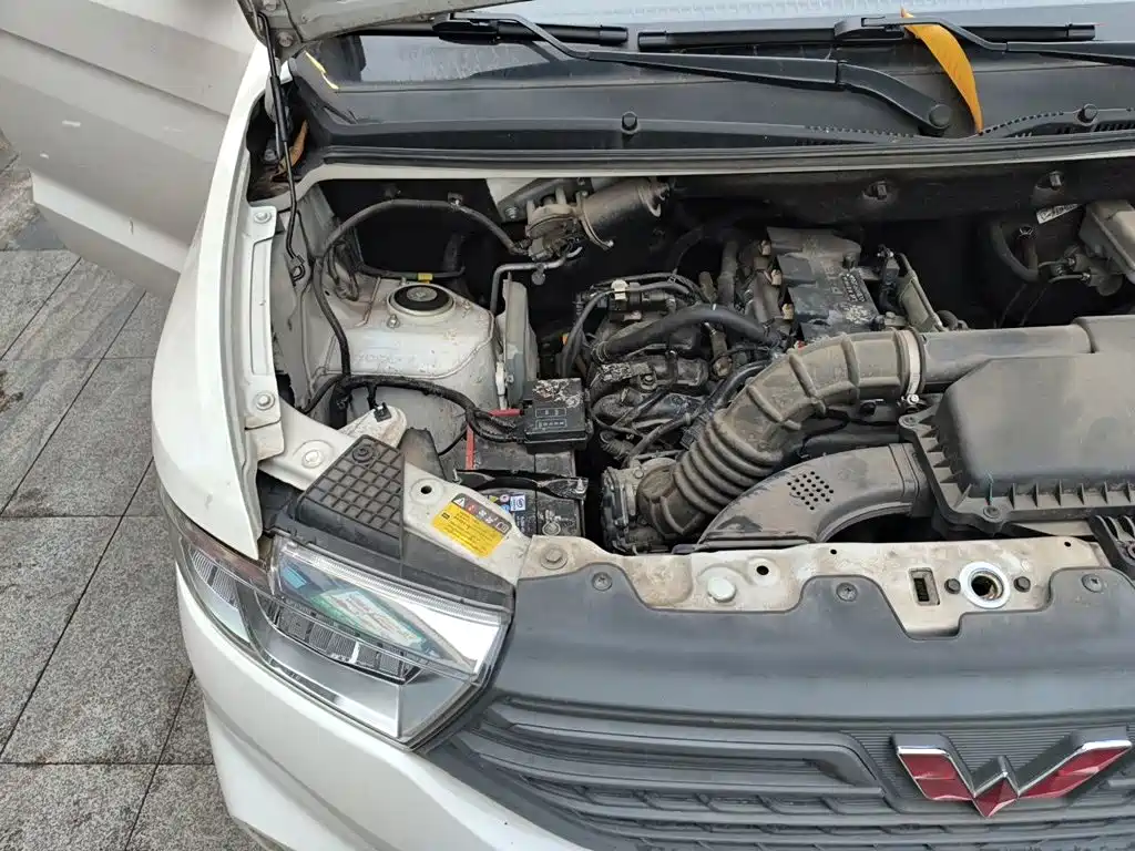 Wuling Hongguang V — миниатюра 19