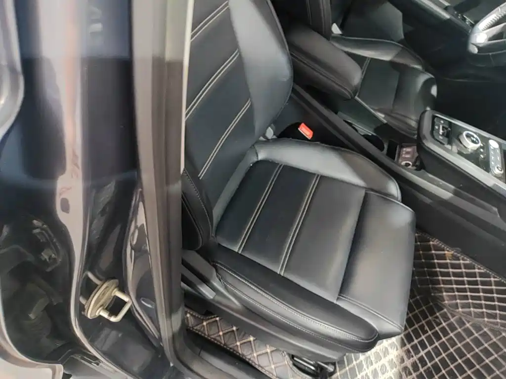 BYD e3 — миниатюра 25