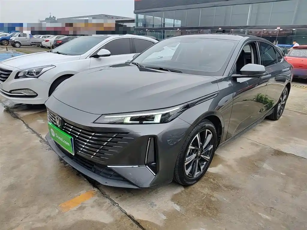 Купить Changan Eado