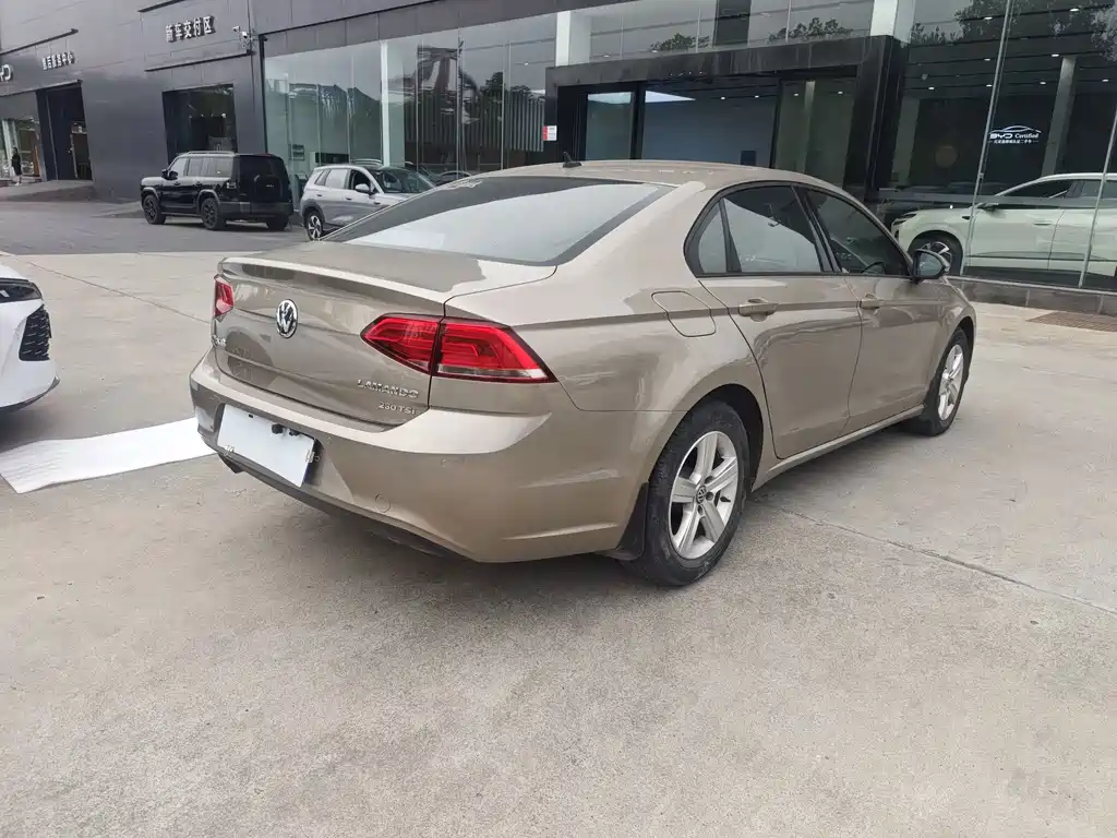 Volkswagen Lamando — миниатюра 4