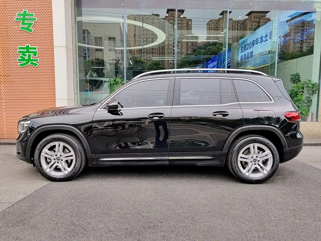 Mercedes-Benz GLB — миниатюра 3