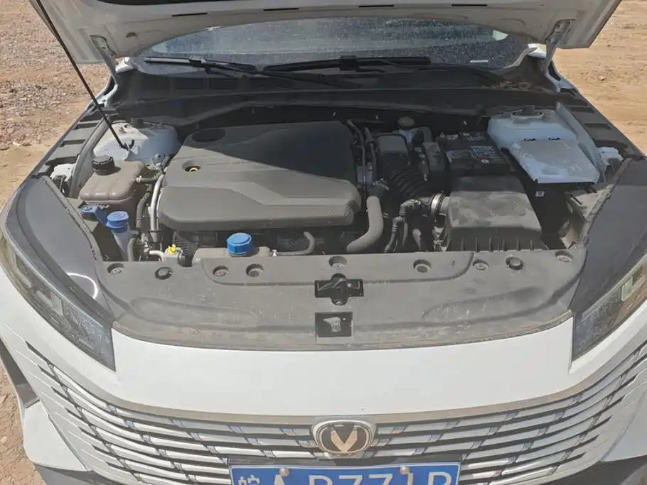 Changan Eado — миниатюра 10
