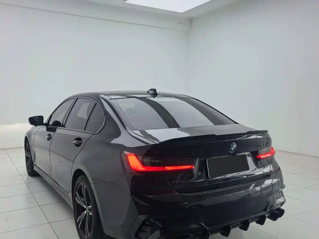 BMW 3 Series — миниатюра 7