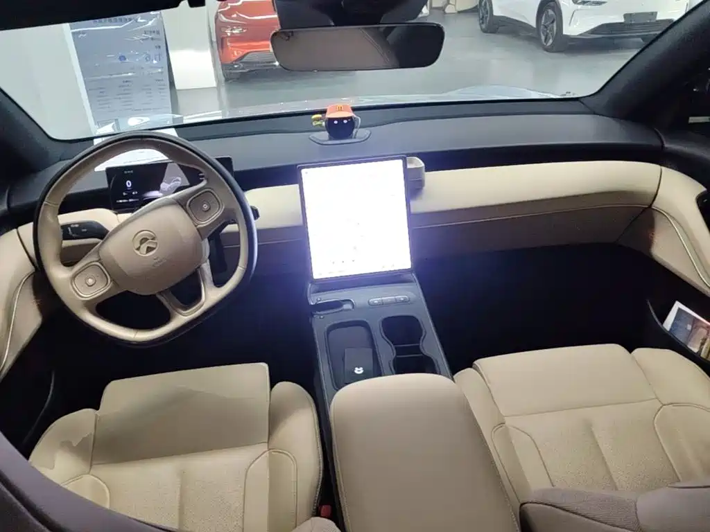 NIO ET5 — миниатюра 10