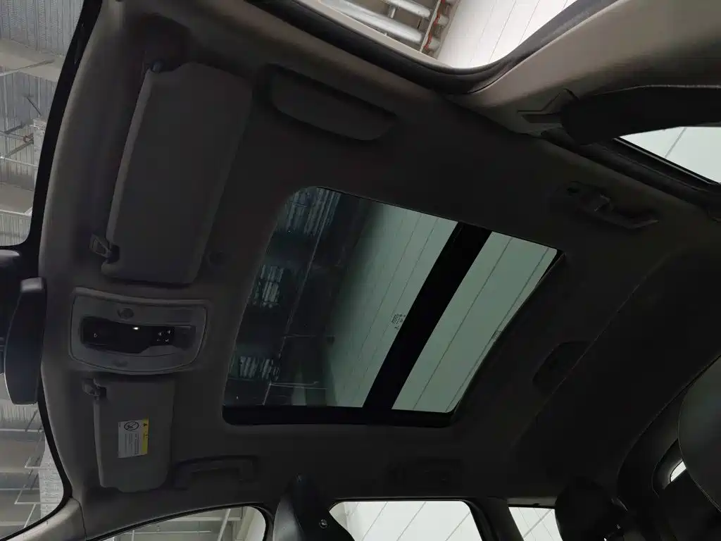 Volvo XC60 — миниатюра 14
