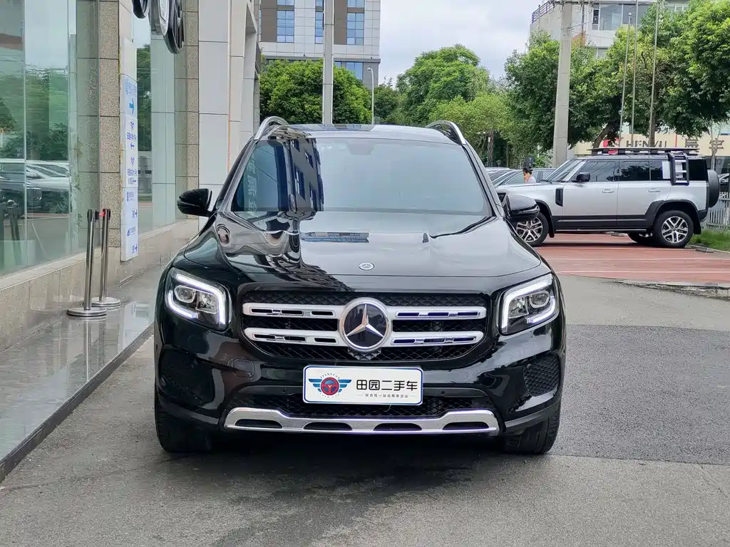 Mercedes-Benz GLB — миниатюра 2