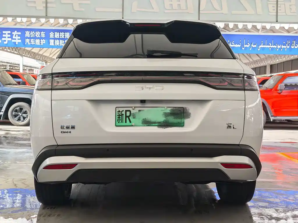 BYD L DM-i — миниатюра 8