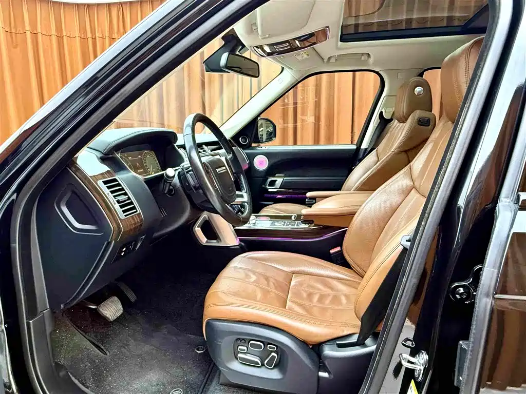 Land Rover Range Rover — миниатюра 7