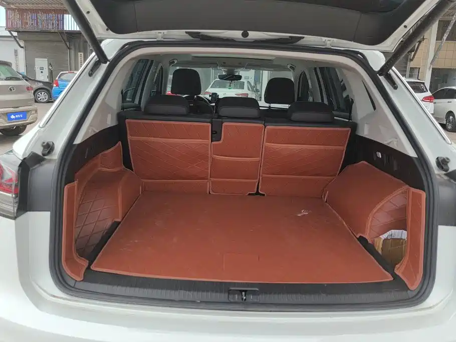 Volkswagen Tayron — миниатюра 4