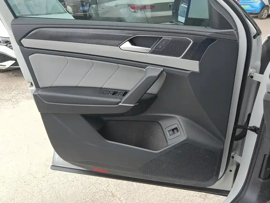 Volkswagen Tayron — миниатюра 7