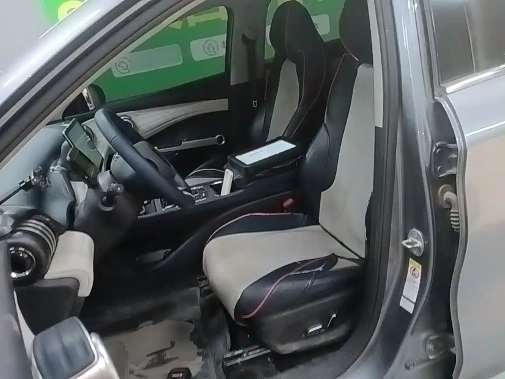 BYD Yuan Plus — миниатюра 15