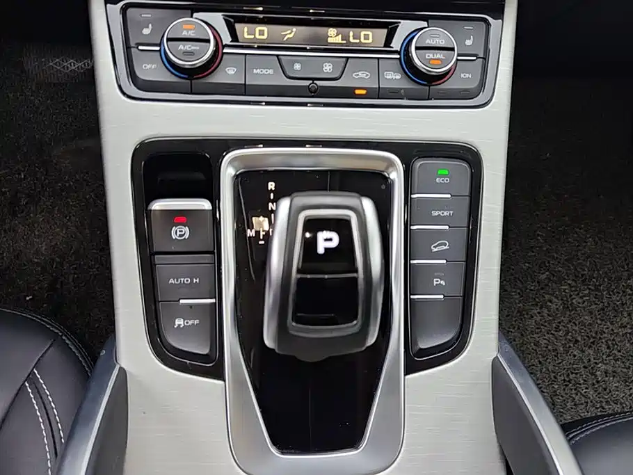 Geely Boyue — миниатюра 16