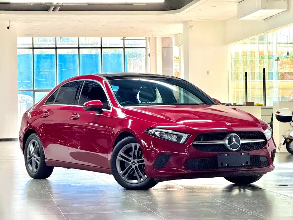 Mercedes-Benz A-Class — миниатюра 3