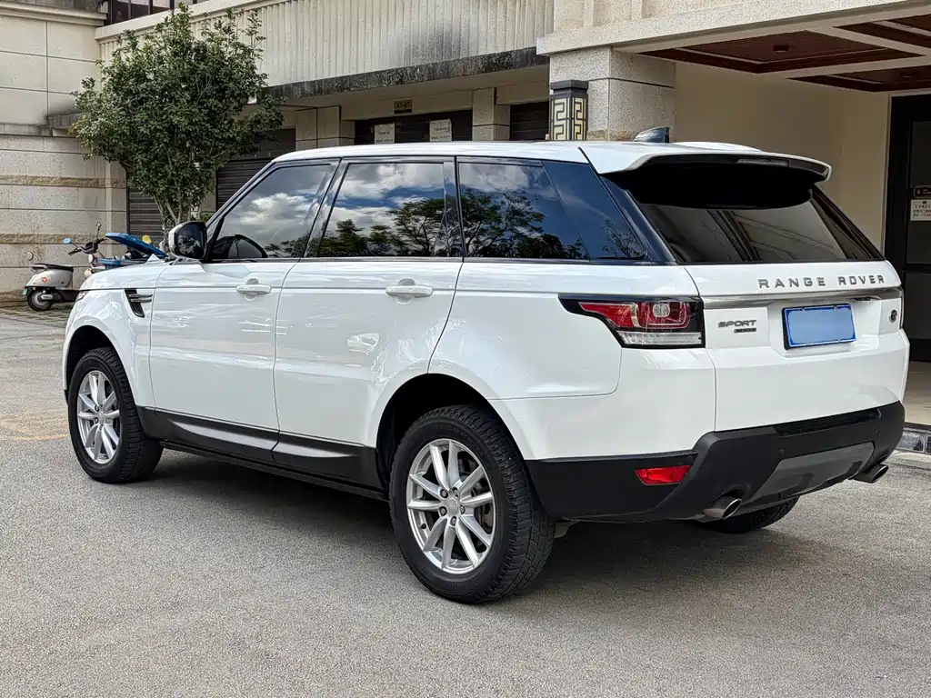Land Rover Sport — миниатюра 3