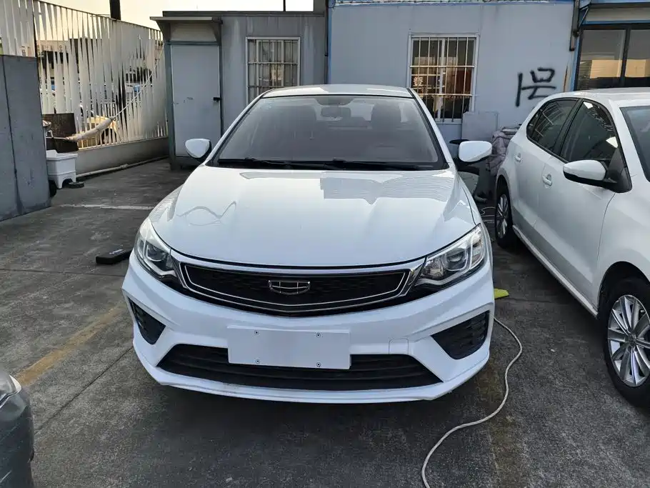 Geely Vision — миниатюра 2