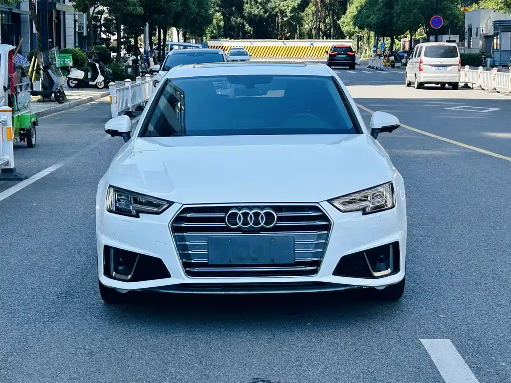 Audi A4L — миниатюра 2
