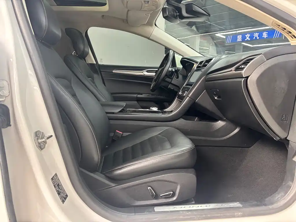 Ford Mondeo 2017 EcoBoost 180 Fashion