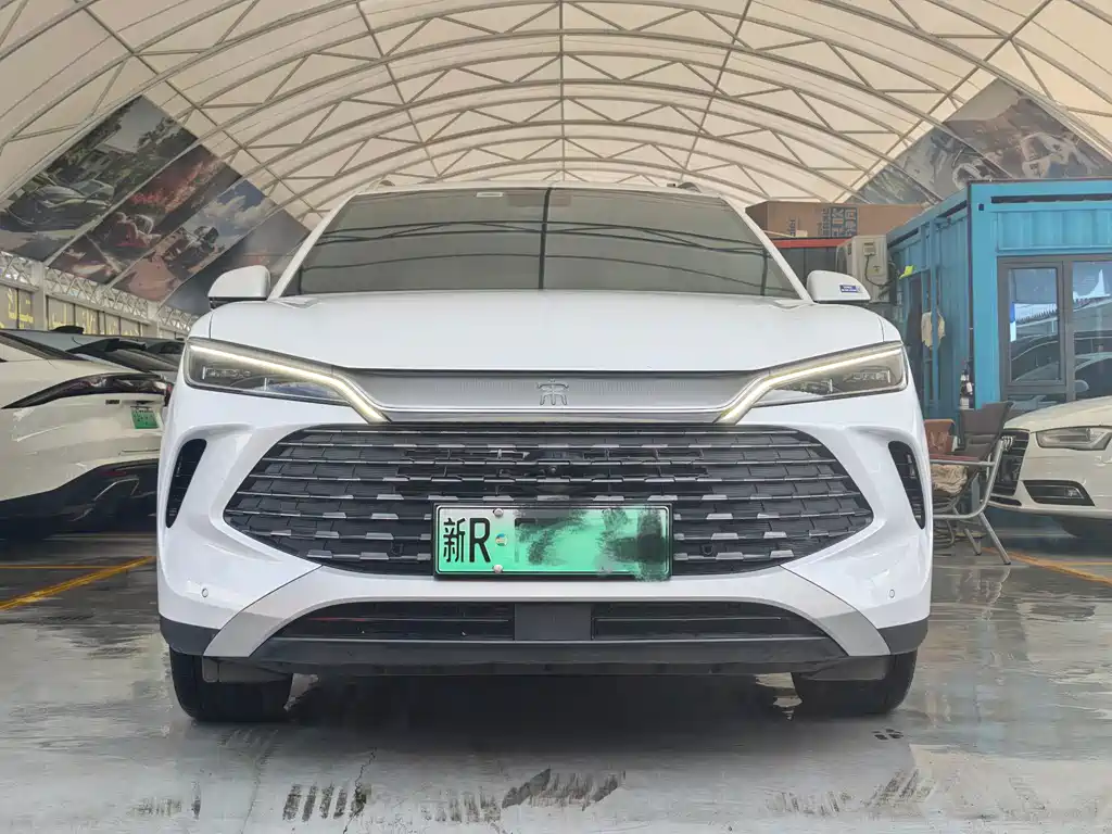 BYD L DM-i — миниатюра 2