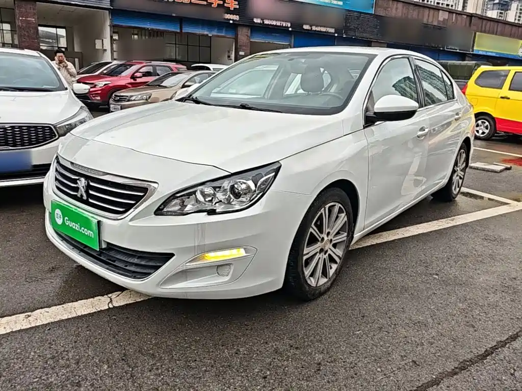 Peugeot 408