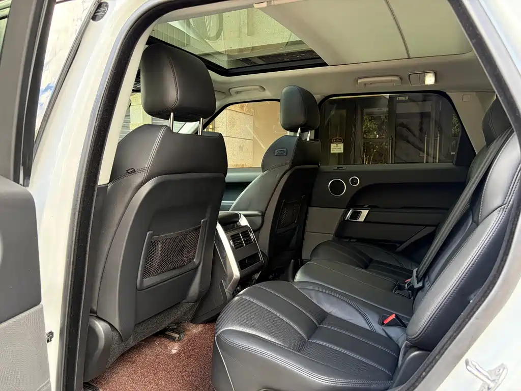 Land Rover Sport — миниатюра 5
