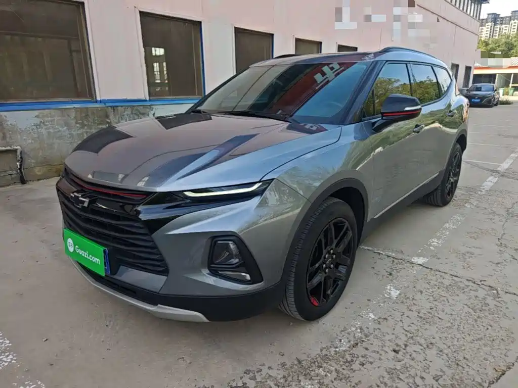 Chevrolet Blazer — миниатюра 2