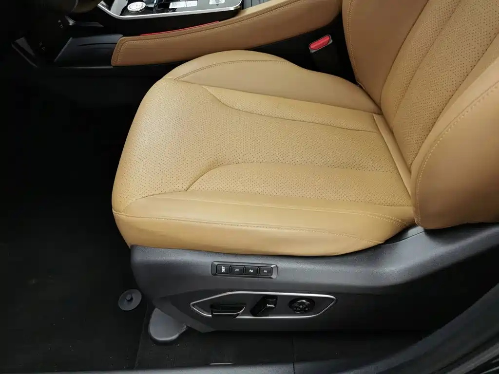 BAIC X7 — миниатюра 20