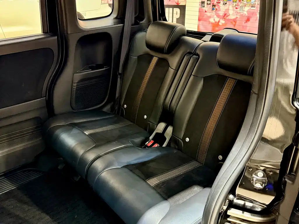 Honda N-BOX — миниатюра 16