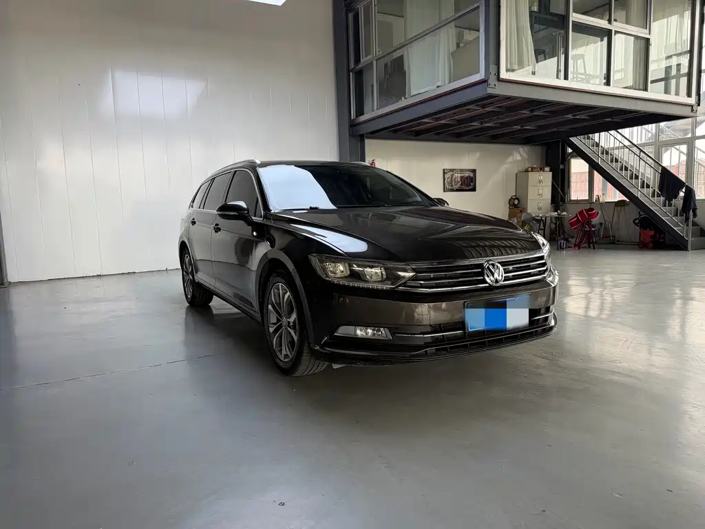 Volkswagen Viloran — миниатюра 3