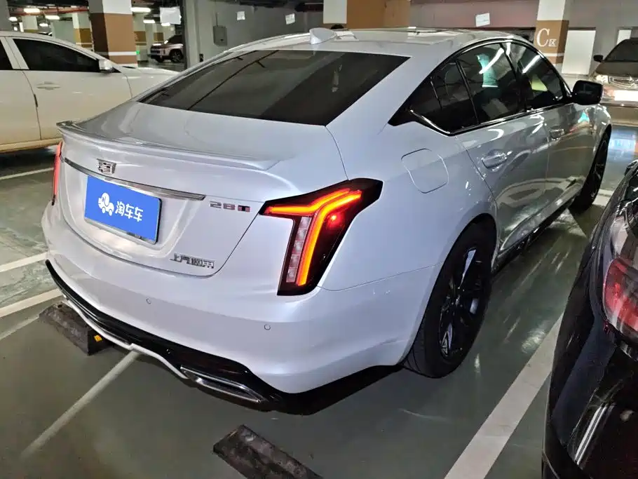 Cadillac CT5 — миниатюра 3