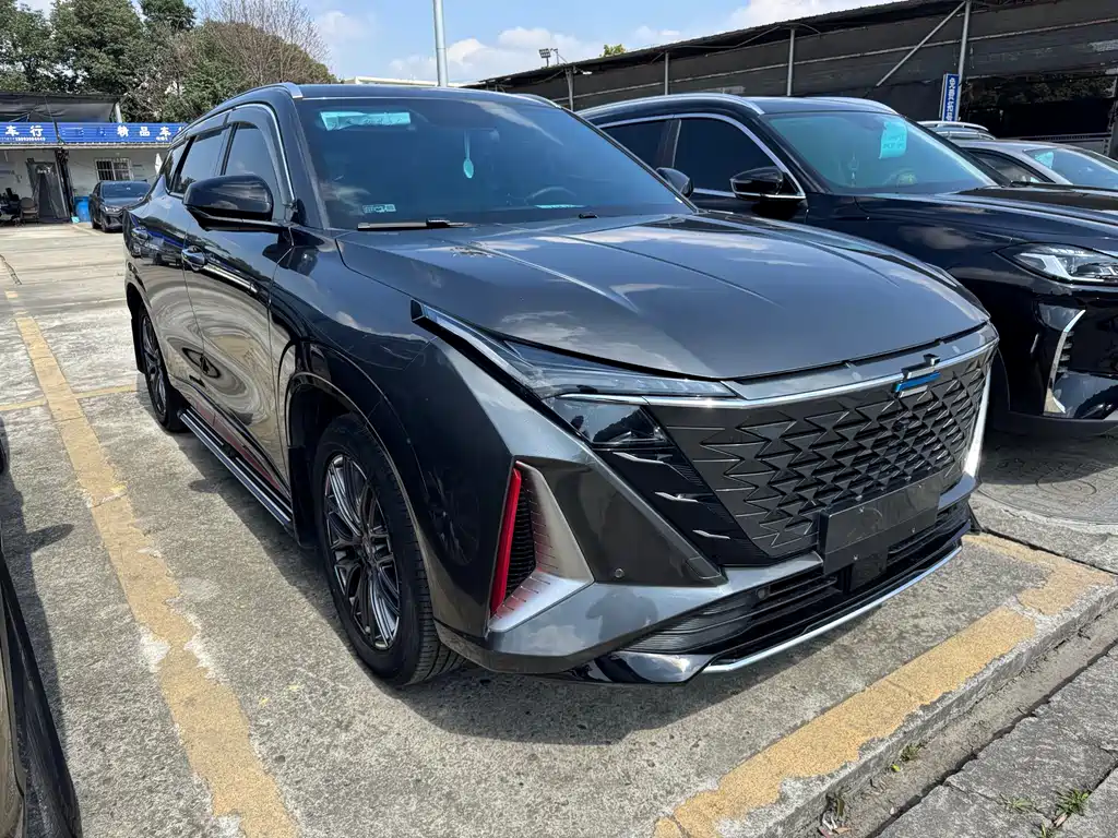 CHANGAN CHANGAN AUCHAN Z6