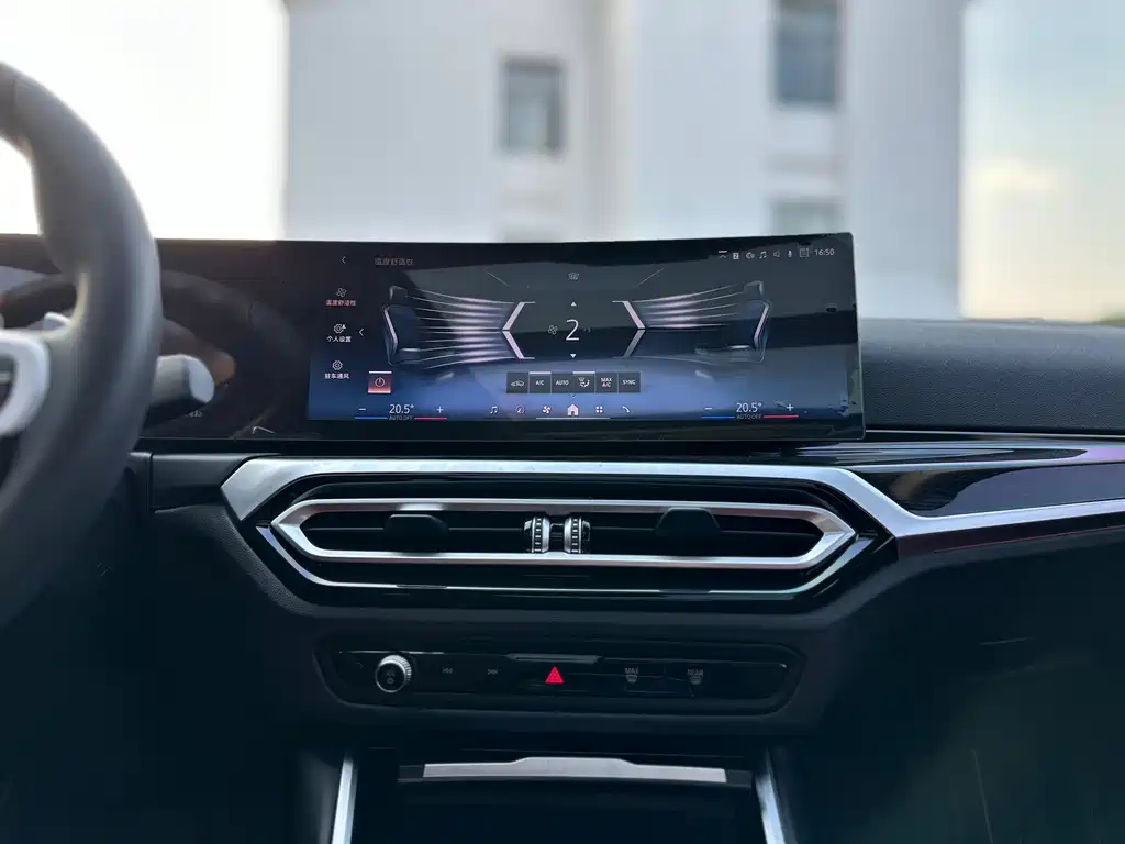 BMW 3 Series — миниатюра 19