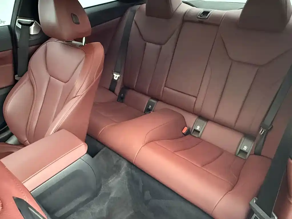 BMW 4 Series — миниатюра 4