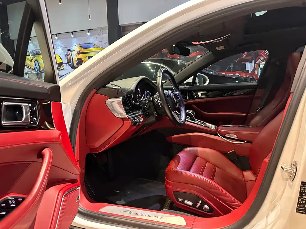 Porsche Panamera — миниатюра 4