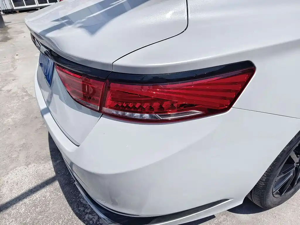 GEELY AUTOMOBILE BORUI