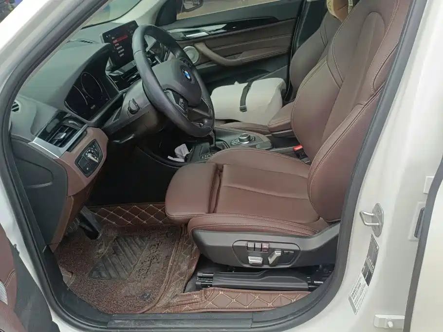 BMW X1 — миниатюра 9