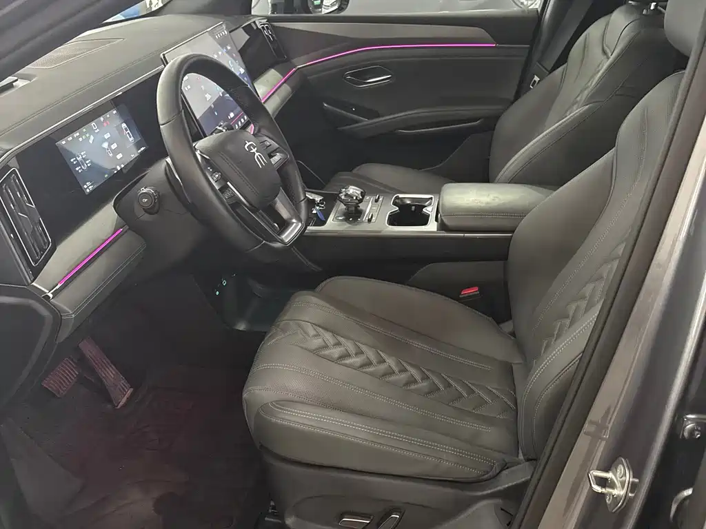 BYD L DM-i — миниатюра 14
