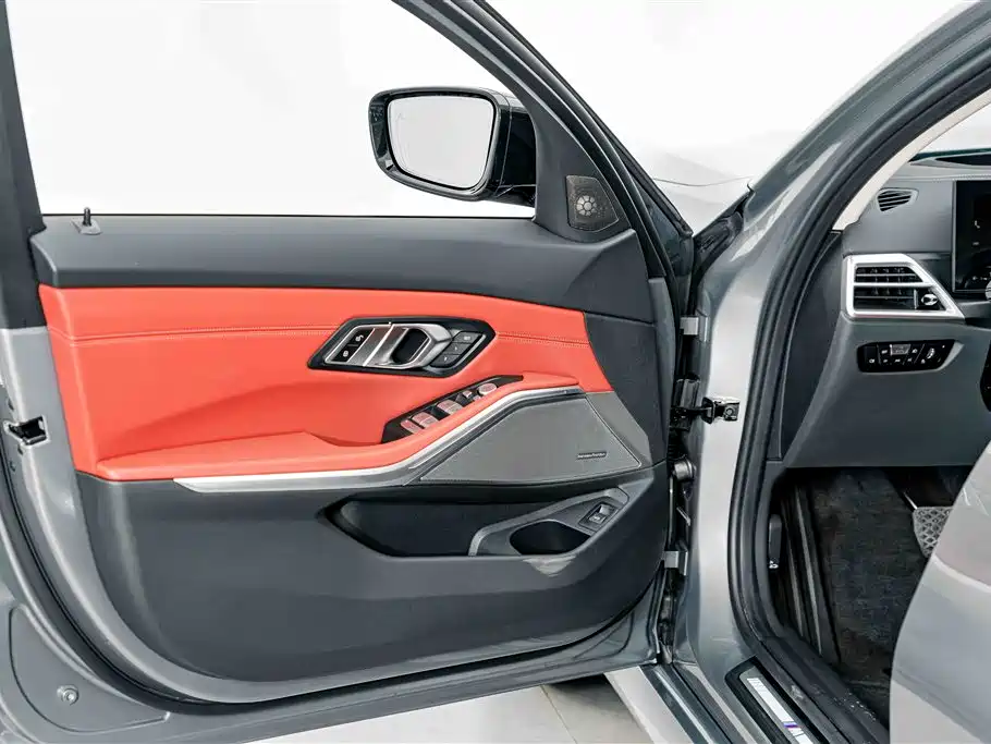 BMW 3 Series — миниатюра 18